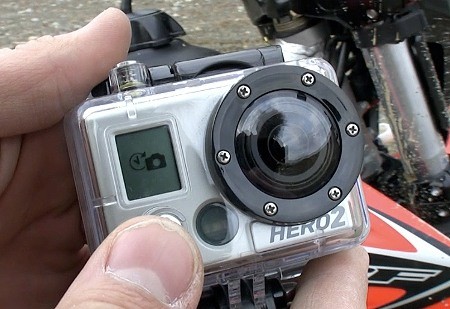 Экшн камера GoPro HD HERO2: Outdoor edition имеет сверхмалые габариты
